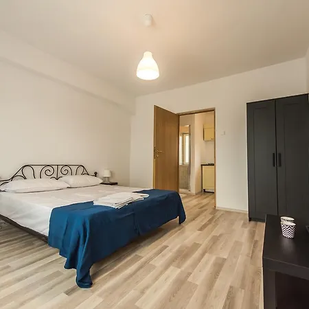 Antic Apartments Bucureşti Exterior foto