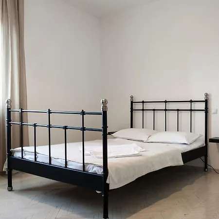 Antic Apartments Bucureşti Exterior foto