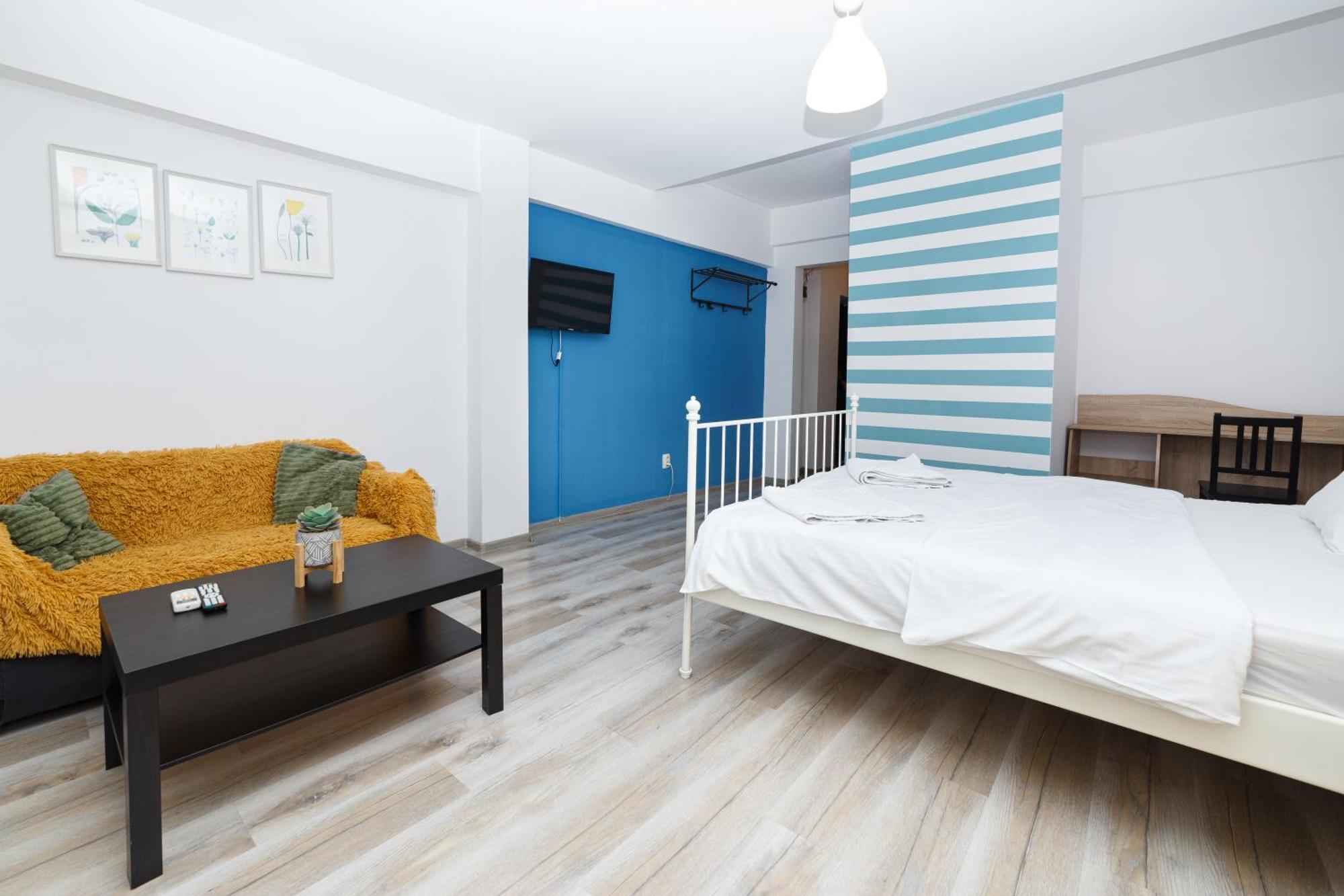 Antic Apartament Bucureşti