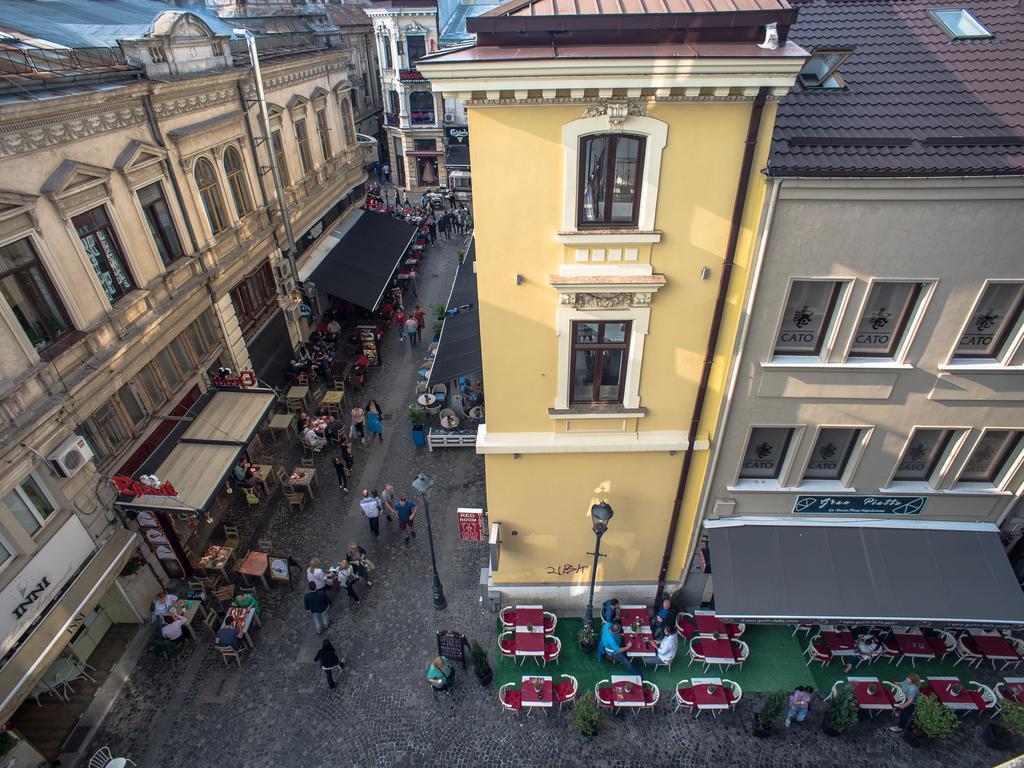 Antic * Bucureşti
