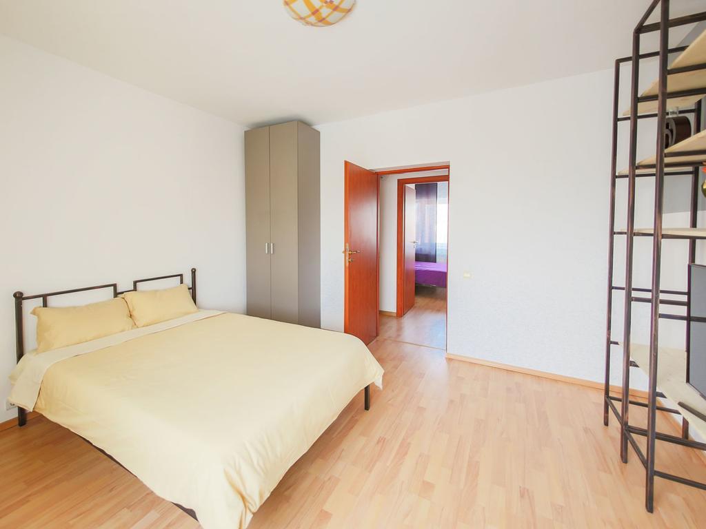 Antic Apartament Bucureşti