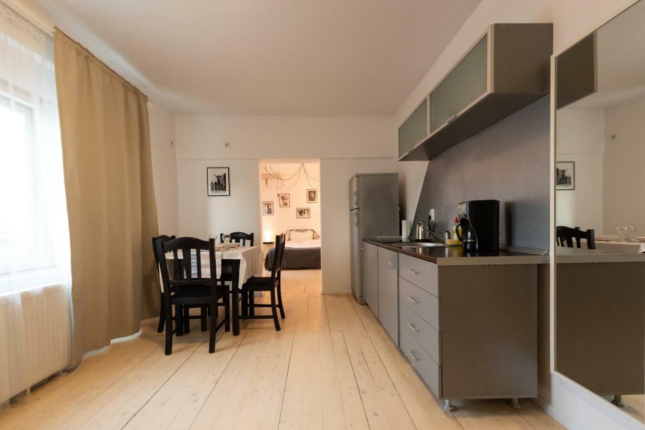 Apartament Antic *